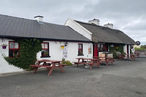 The Beach Bar at Aughris — one of Temple House’s favourite local dining spots