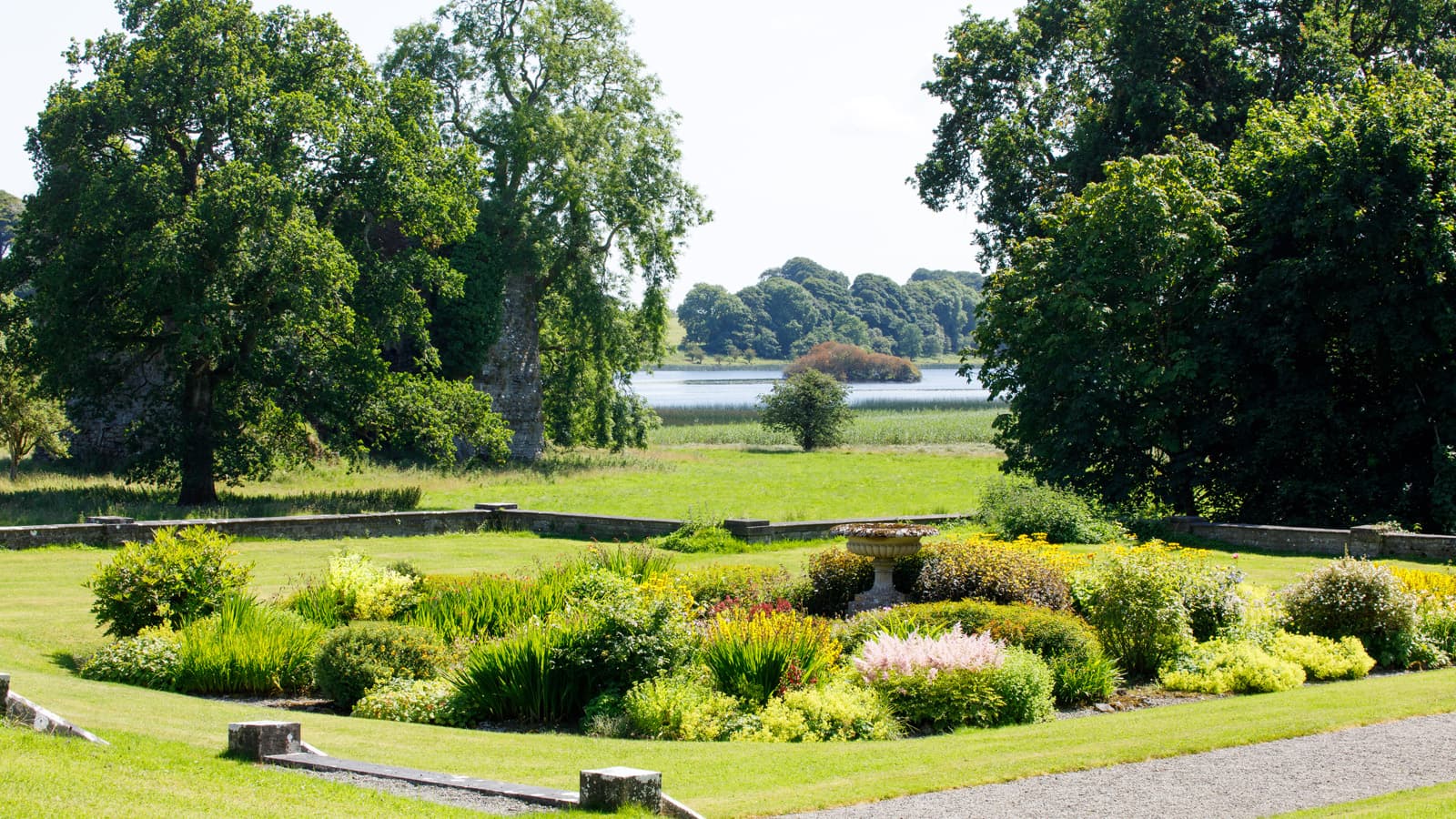 The summer garden at Temple House