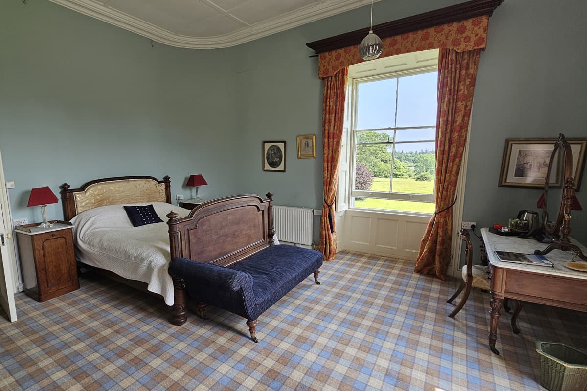 The Castle king bedroom at Temple House