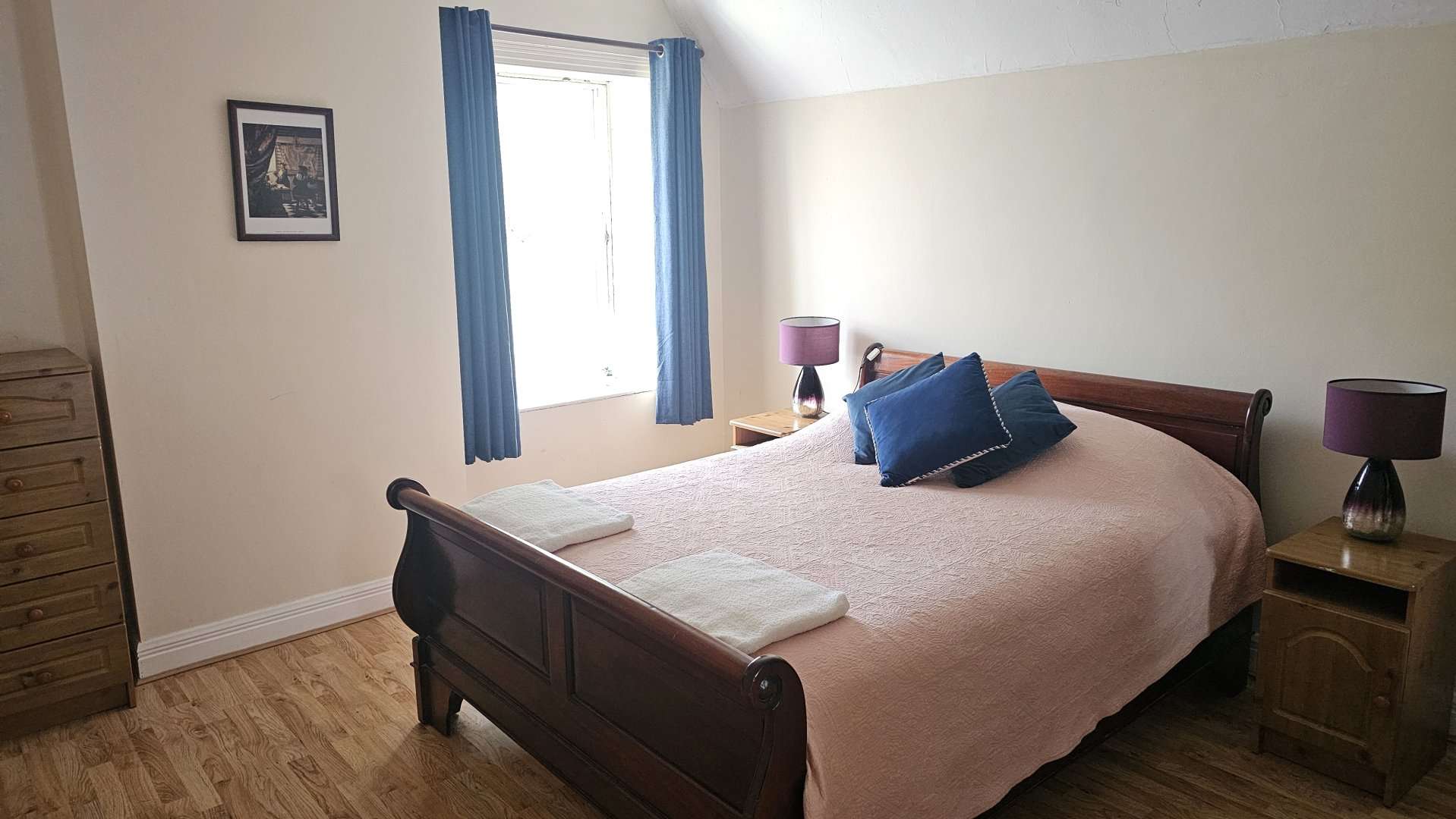 Super king double bedroom in the Gardener's Cottage