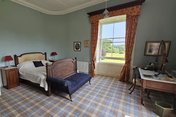 Castle bedroom at Temple House